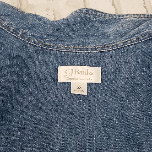 CJ Banks Women's Lightweight Blue Denim Zipper Jacket, Size 2X - Picture 12 of 12
